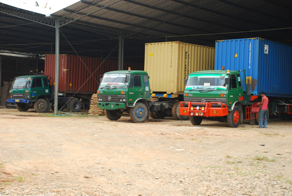 Loading 3 Container